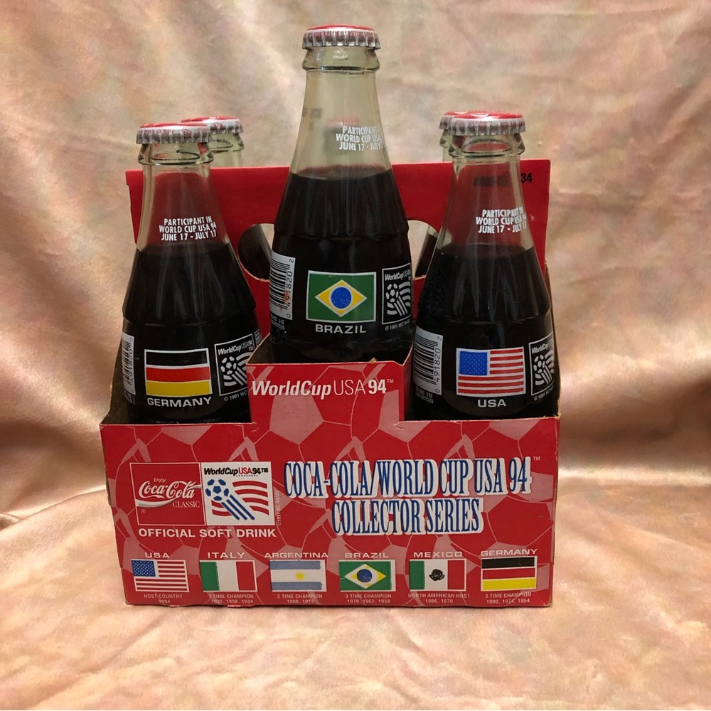 1994 COCA COLA WORLD CUP SOCCER COLLECTIBLE 6-pack